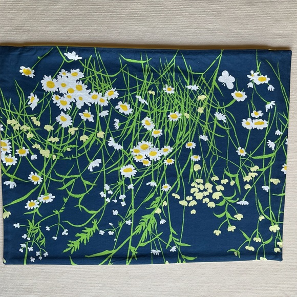 Custom Accent Pillow Cover 24.5” X 18.5” - Picture 3 of 4